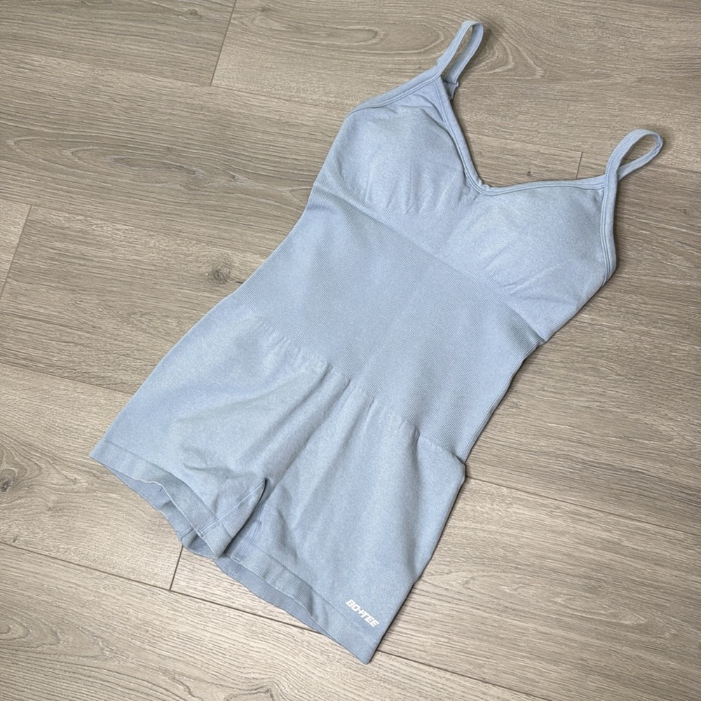 BO+TEE ROMPER💪🏻 - Picture 2 of 7